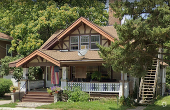 Building Photo - 604 E Emerson St