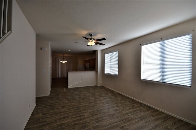 Building Photo - 3660 E Temecula Way