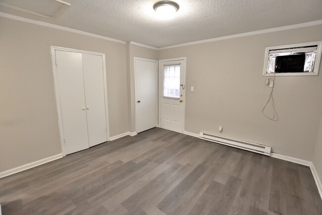 Foto del edificio - 719 Carolina Ave