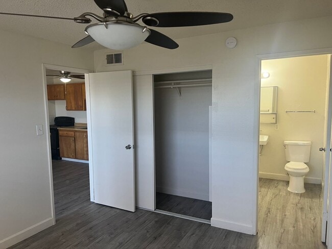 Foto del edificio - 1 Bedroom 1 Bath In Central Las Vegas