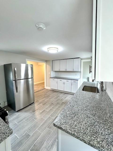 Building Photo - 71 E George St