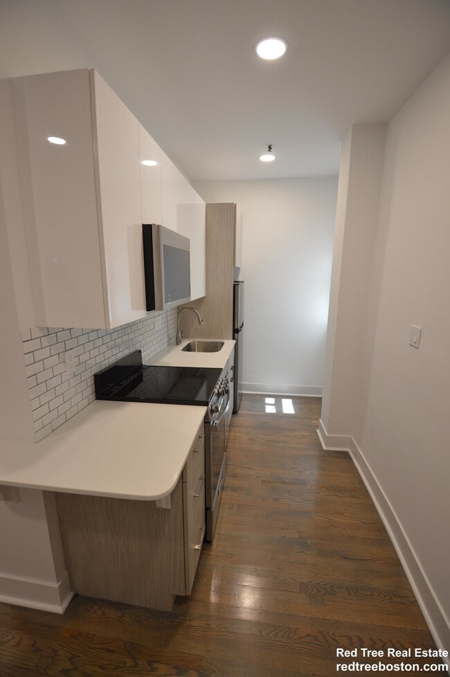 Photo - 11 Peterborough St Apartment