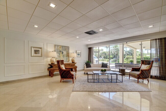 Building Photo - 2121 N Ocean Blvd