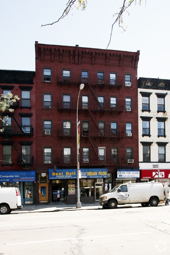 Building Photo - 722-724 Tenth Ave
