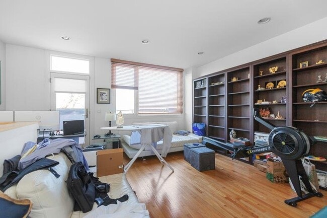 Building Photo - 2854 North River Walk Drive Apt #1, Chicag...