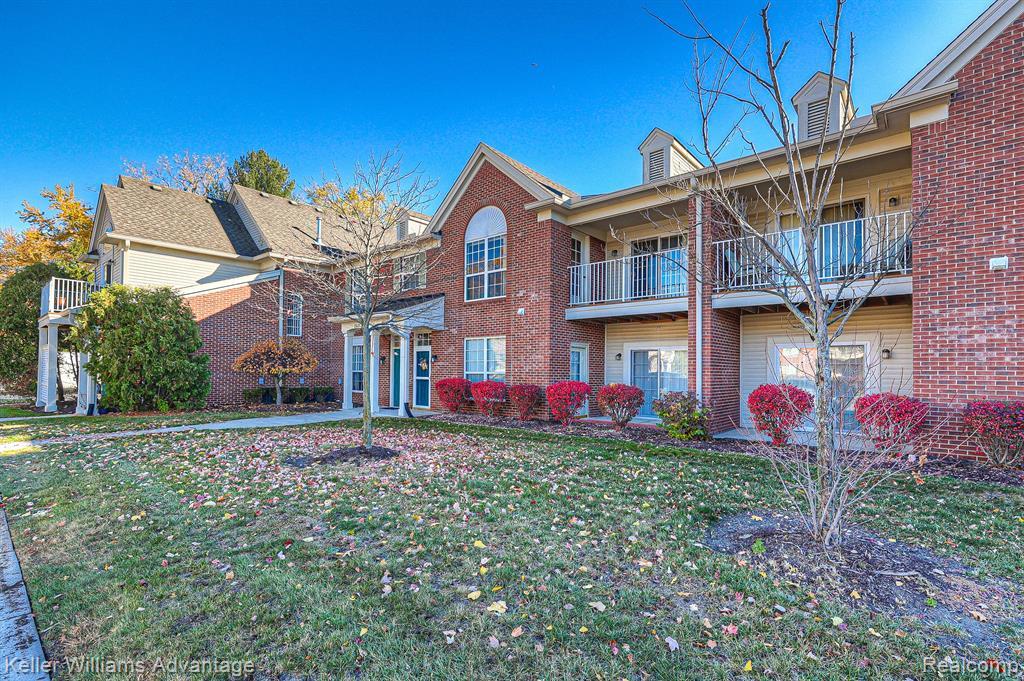 Primary Photo - 29639 Nottingham Cir