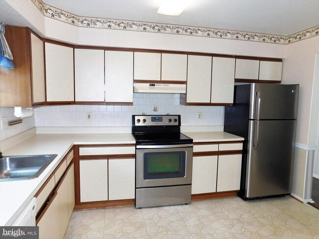Building Photo - 2 br, 1 bath House - 5659 Crabapple Drive