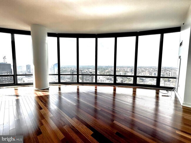 Foto del edificio - 2101 Market St