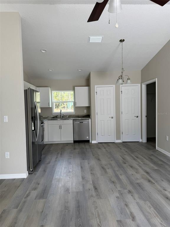 Building Photo - 9543 N TRAVIS Dr