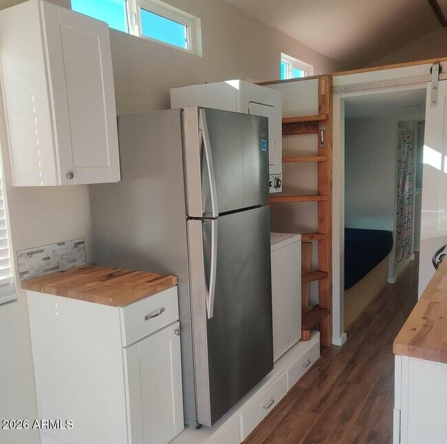Foto del edificio - 2326 W Speer Trail