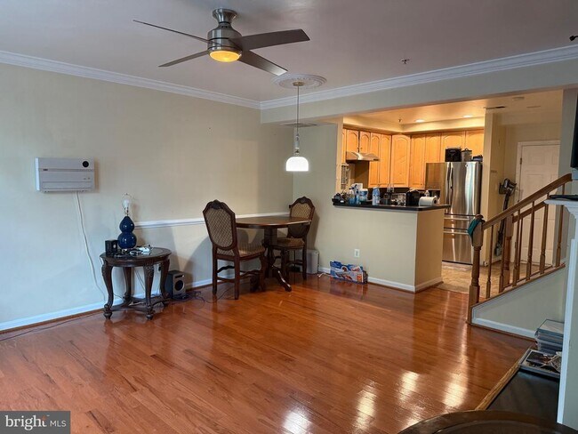 Foto del edificio - 4521 Whittemore Pl