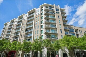 Building Photo - 1100 Howell Mill Rd NW