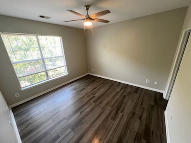 Foto del edificio - Live at Long Grove