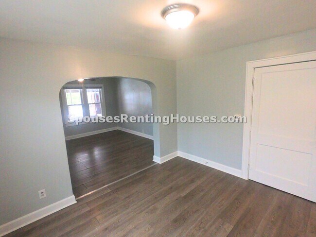 Foto del edificio - 925 N Grant Ave