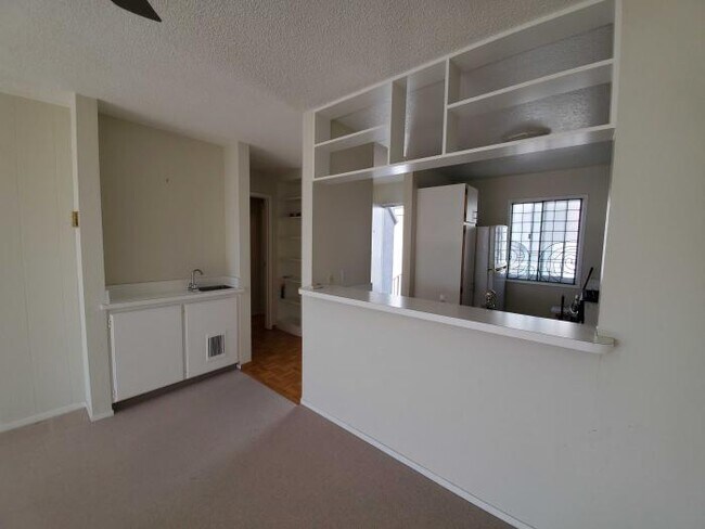 Building Photo - 1 bedroom in Larkspur CA 94939