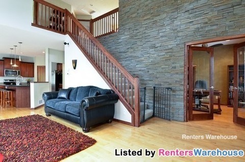 Building Photo - 1513 Deerwood Bnd