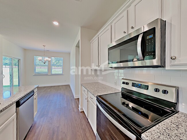 Building Photo - 13009 Wishsong Ct