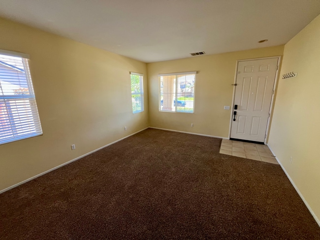 Foto del edificio - 1559 Park Meadows Dr