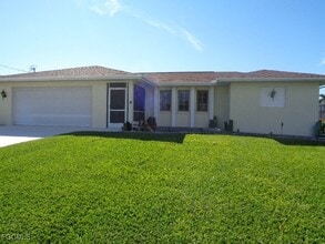 Building Photo - 2106 SW 51st St