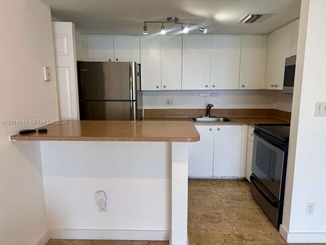 Foto del edificio - 770 Claughton Island Dr