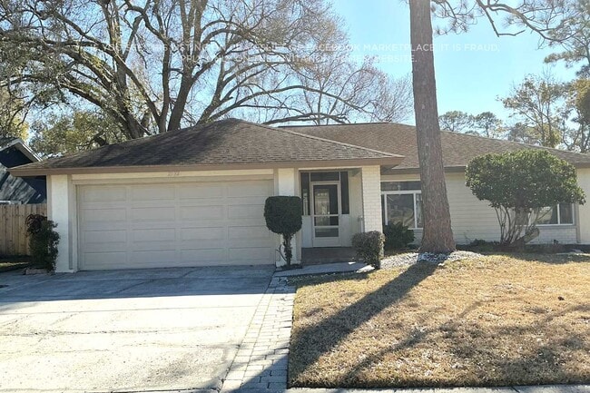 Building Photo - 2732 Wiltshire Ave