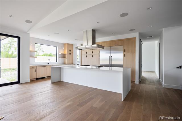 Foto del edificio - 3100 Braun Ct