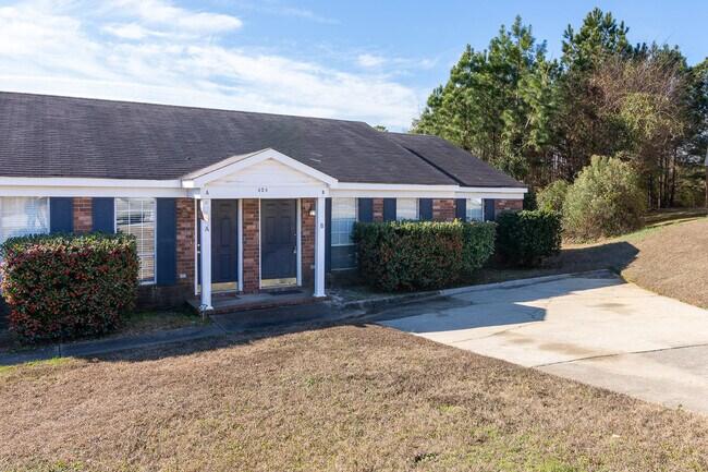 Foto del edificio - 424 Evans Mill Dr