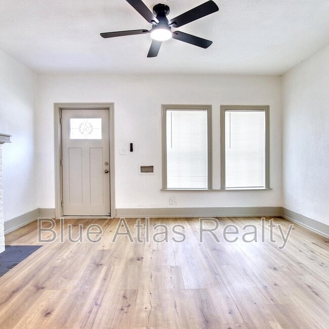 Building Photo - 2936 Purington Ave