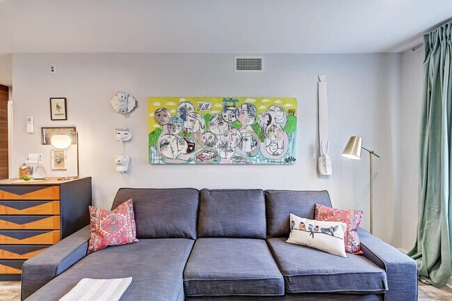 Foto del edificio - 510 Queens Rd