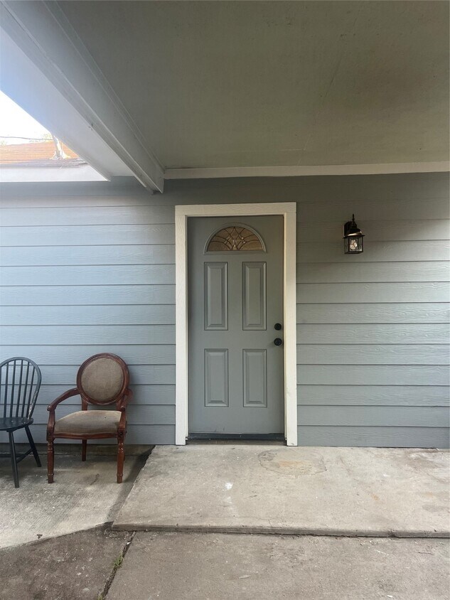 Foto principal - 10414 Norvic St