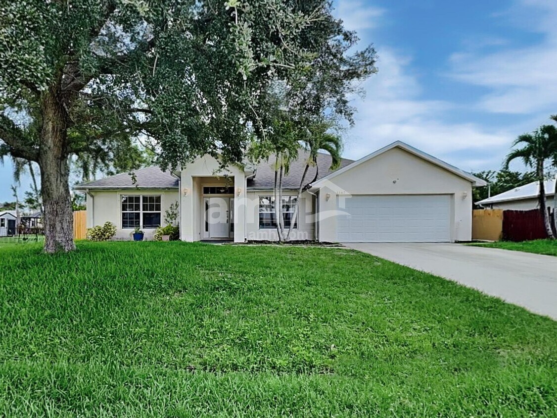 Foto principal - 1147 SE Preston Ln
