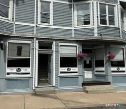 Building Photo - 32 Main St