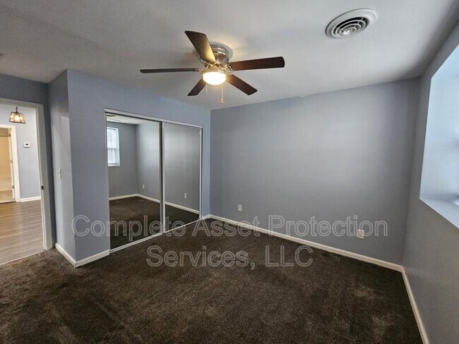 Foto del edificio - 7302 W Taft St