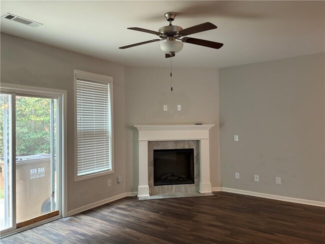 Building Photo - 4755 Beacon Ridge Ln