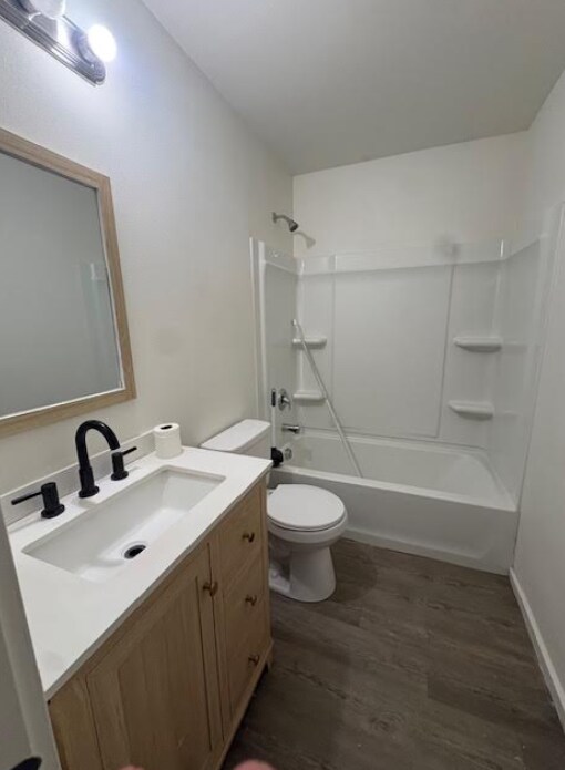 Foto del edificio - 809/811 W 8TH