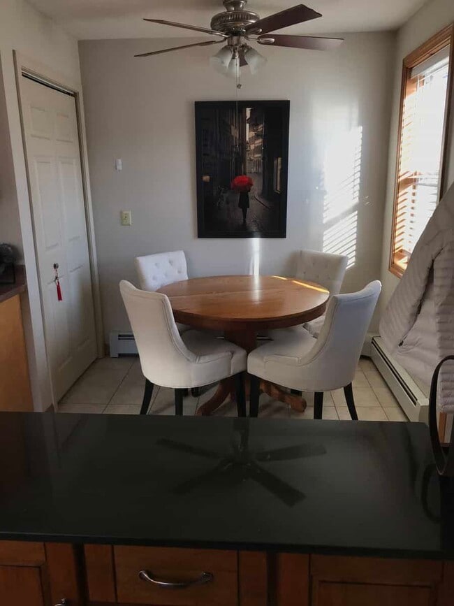 Building Photo - 33B Parsons St