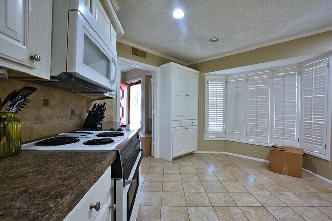 Foto del edificio - 3307 74th St