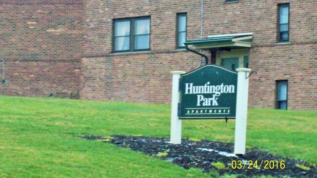 Foto del edificio - Huntington Park Apartments