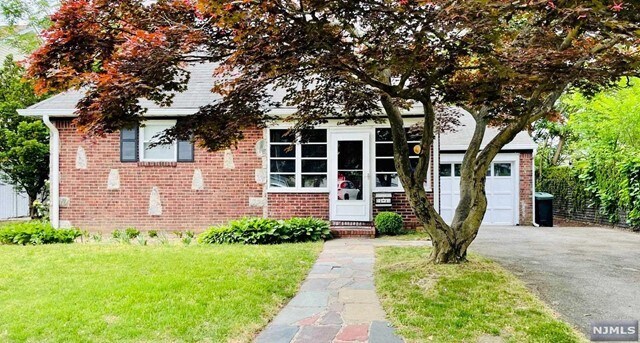 Primary Photo - 11-16-16 Harrison Dr