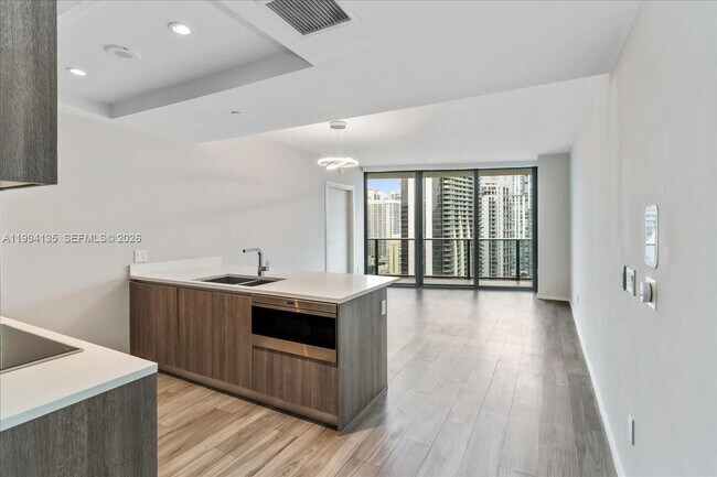 Foto del edificio - 801 S Miami Ave