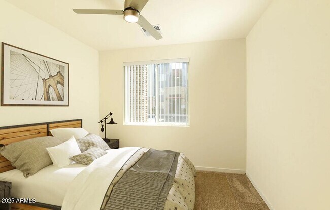 Foto del edificio - 7800 W Encanto Blvd