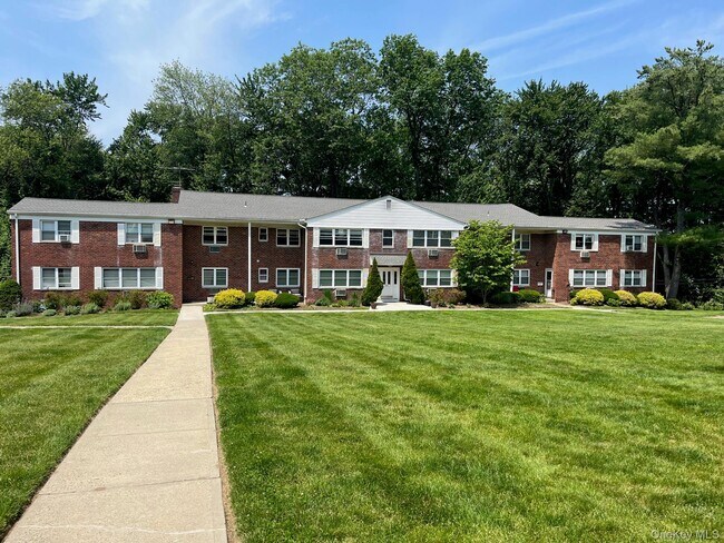 Foto del edificio - 225 N Middletown Rd