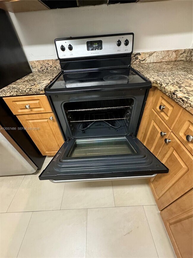 Foto del edificio - 11243 SW 88th St