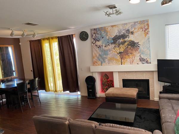 Foto del edificio - 9520 Compass Point Dr S