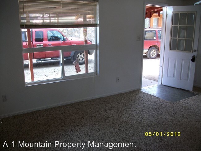Foto del edificio - 2 br, 1 bath House - 30453 Hilltop Drive