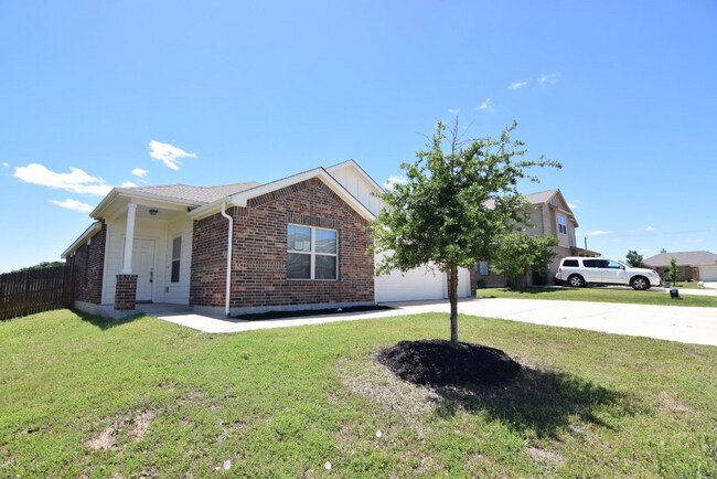 Building Photo - 3908 Endicott Dr