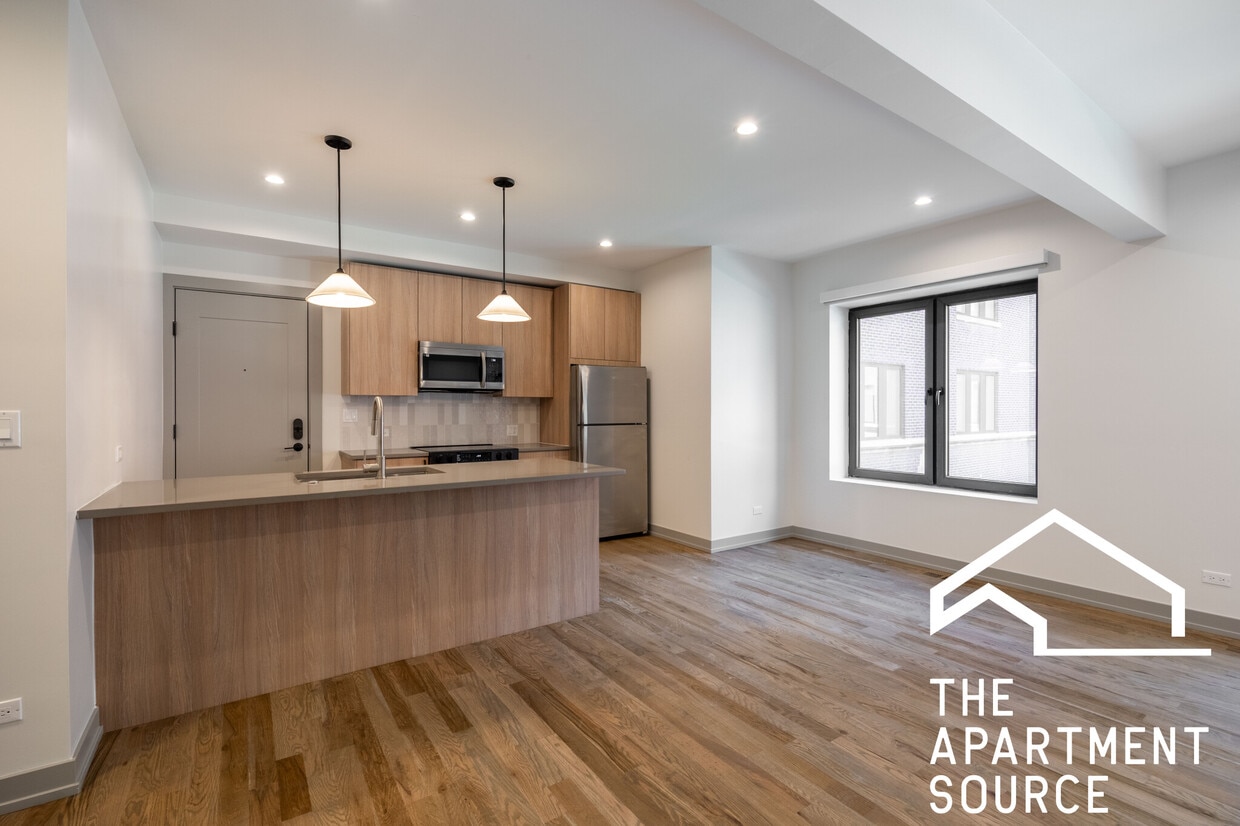 Foto principal - 1333 W Estes Ave