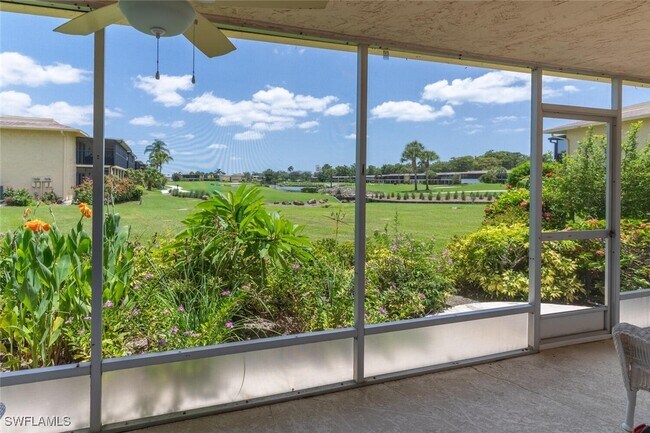 Building Photo - 96 Glades Blvd