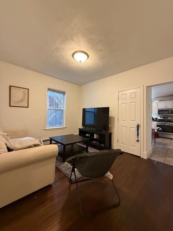 Foto del edificio - 235 Charles St