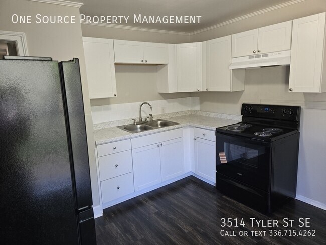 Foto del edificio - 3514 Tyler St SE